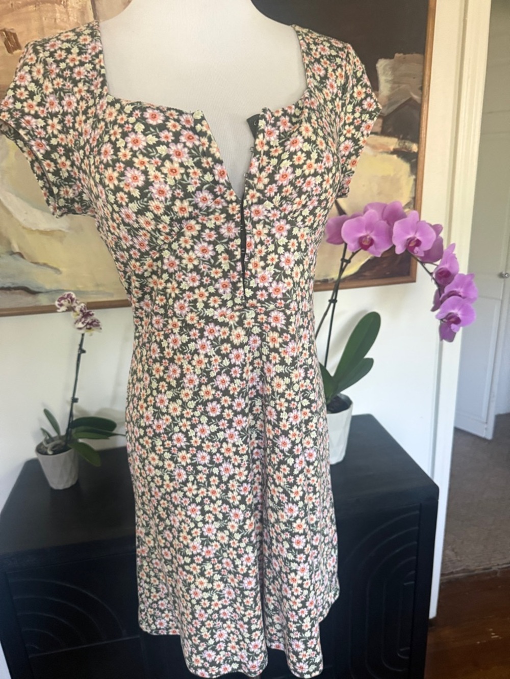 Floral Square-Neck Short Sleeve Henley Dress in Olive green and pink